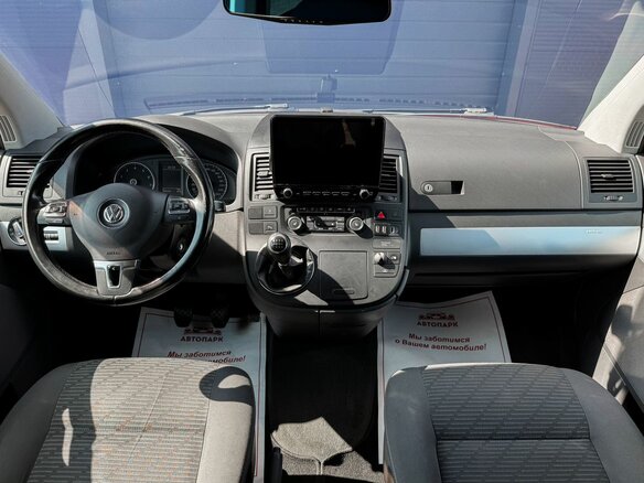 2013 Volkswagen Multivan T5 Рестайлинг, серый, 2739000 рублей - вид 15