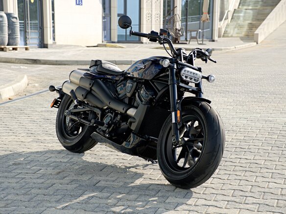2025 Harley-Davidson Sportster S, синий - вид 7