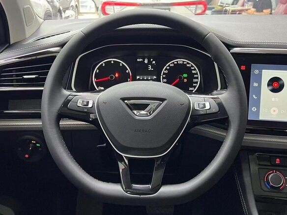 2023 Jetta VS5 I Рестайлинг, белый, 1260000 рублей - вид 7
