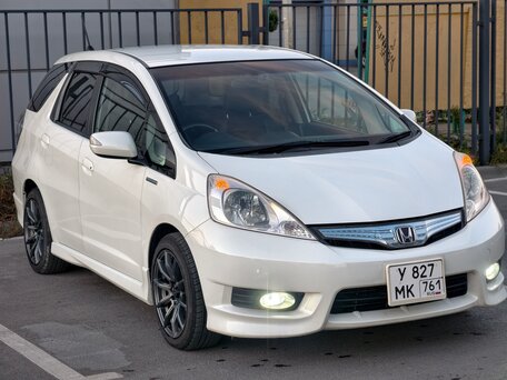 2011 Honda Fit Shuttle I, белый, 1000000 рублей, вид 2