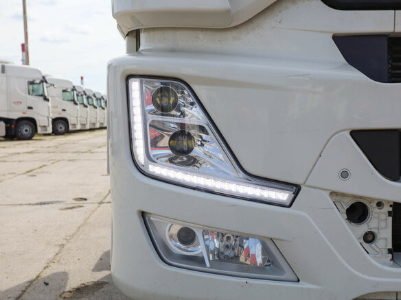 2023 Dongfeng DFH 4180, белый, 4880000 рублей - вид 14