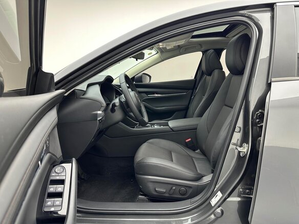 2026 Mazda 3 Axela IV (BP), серый, 1900000 рублей - вид 8