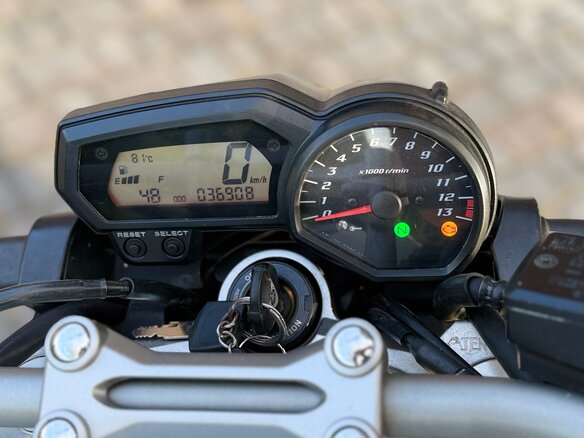 2011 Yamaha FZ1, белый, 550000 рублей - вид 2