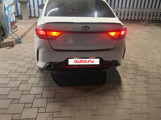 2021 Kia Rio IV Рестайлинг, белый, 1020000 рублей, вид 5