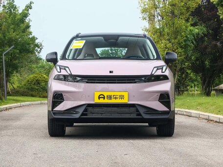 2026 Lynk & Co 06 I Рестайлинг, фиолетовый, 2496000 рублей, вид 2