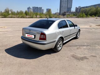 2002 Skoda Octavia I (A4) Рестайлинг, серебристый, 330000 рублей, вид 4