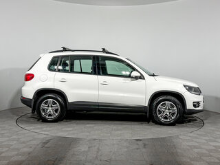 2012 Volkswagen Tiguan I Рестайлинг, белый, 1048000 рублей, вид 4