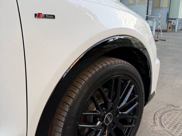 2017 Audi Q3 I (8U) Рестайлинг, белый, 2190000 рублей - вид 12