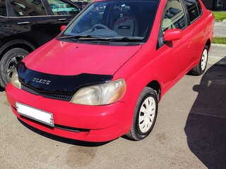 2001 Toyota Platz, красный, 300000 рублей, вид 1