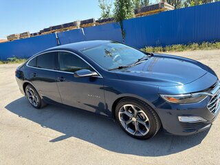 2022 Chevrolet Malibu IX Рестайлинг, синий, 1500000 рублей, вид 2