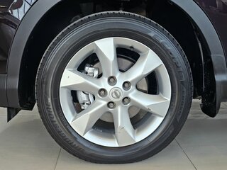 2014 Nissan Qashqai II, фиолетовый, 1689000 рублей, вид 4