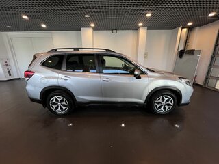 2018 Subaru Forester V, серебристый, 2240000 рублей, вид 2