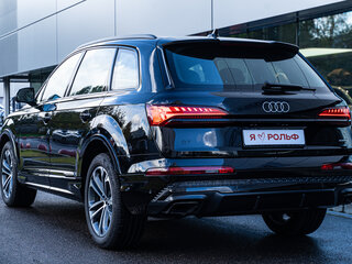 2026 Audi Q7 45 TFSI II (4M) Рестайлинг 2, чёрный, 11499000 рублей, вид 5