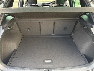 2022 Volkswagen Tiguan II Рестайлинг, белый, 2462002 рублей, вид 4