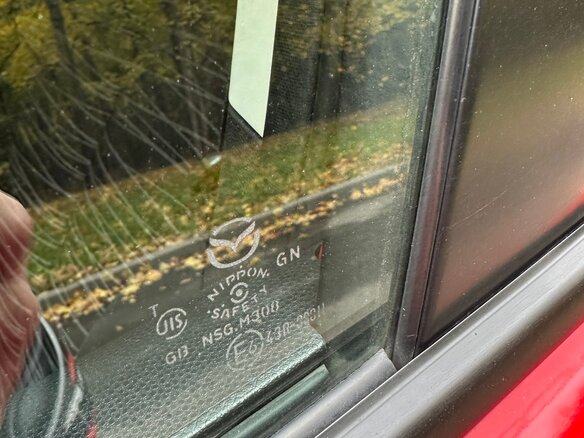 2008 Mazda 2 II (DE), красный, 750000 рублей - вид 15