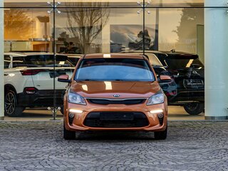 2017 Kia Rio IV, оранжевый, 1255000 рублей, вид 2