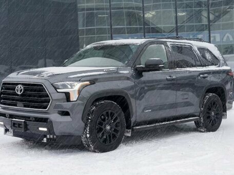 Toyota Sequoia III