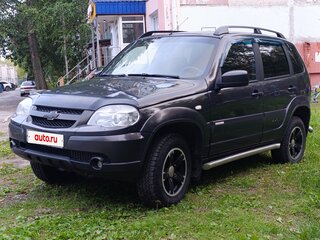 2013 Chevrolet Niva I Рестайлинг, коричневый, 480000 рублей, вид 3