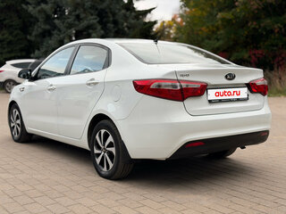 2014 Kia Rio III, белый, 999000 рублей, вид 5