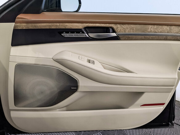 2022 Genesis G90 Limousine I Рестайлинг, чёрный, 5120000 рублей - вид 23