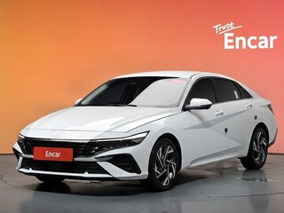 2026 Hyundai Avante VII Рестайлинг, белый, 2430000 рублей, вид 1