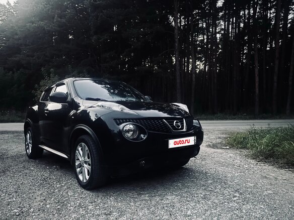 2011 Nissan Juke I, чёрный - вид 2