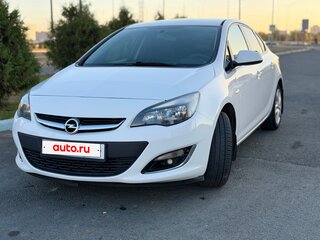 2013 Opel Astra J Рестайлинг, белый, 700000 рублей, вид 2