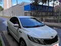 2014 Kia Rio 4-speed III, белый - вид 1