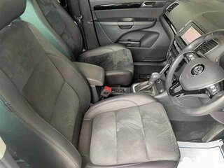 2018 Volkswagen Sharan II Рестайлинг, белый, 1399000 рублей, вид 5