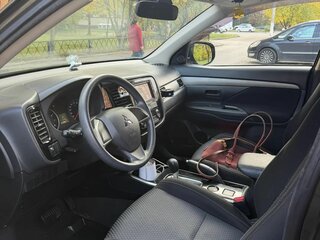 2017 Mitsubishi Outlander III Рестайлинг 2, коричневый, 1500000 рублей, вид 5