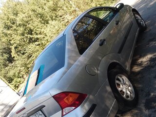 2003 Ford Focus I Рестайлинг, серебристый, 240000 рублей, вид 3