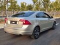 2018 Volvo S60 II Рестайлинг, золотистый, 1370000 рублей - вид 8