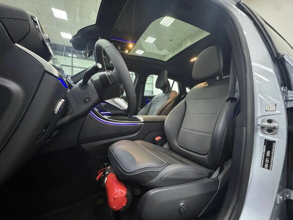 2025 Mercedes-Benz GLC Coupe 300 II (C254), серебристый, 9000000 рублей - вид 8