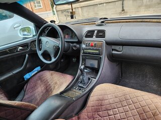 2000 Mercedes-Benz CLK-Класс 230 I (W208) Рестайлинг, белый, 450000 рублей, вид 5