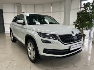 2018 Skoda Kodiaq I, белый, 1925000 рублей, вид 3