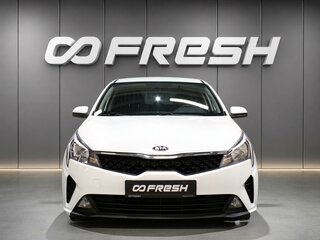 2021 Kia Rio IV Рестайлинг, белый, 1560000 рублей, вид 3