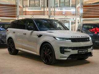 2026 Land Rover Range Rover Sport P400 MHEV III, серый, 18390000 рублей, вид 3