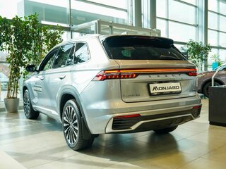 2025 Geely Monjaro I, серебристый, 4899990 рублей, вид 2