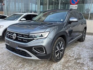 2022 Volkswagen Tayron I Рестайлинг, чёрный, 2450000 рублей, вид 1
