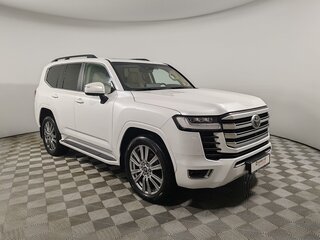 2022 Toyota Land Cruiser 300 Series, белый, 9999000 рублей, вид 3