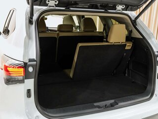 2026 Toyota Highlander IV (XU70), белый, 5575000 рублей, вид 4