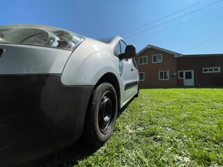 2010 Peugeot Partner II, серебристый, 480000 рублей, вид 4
