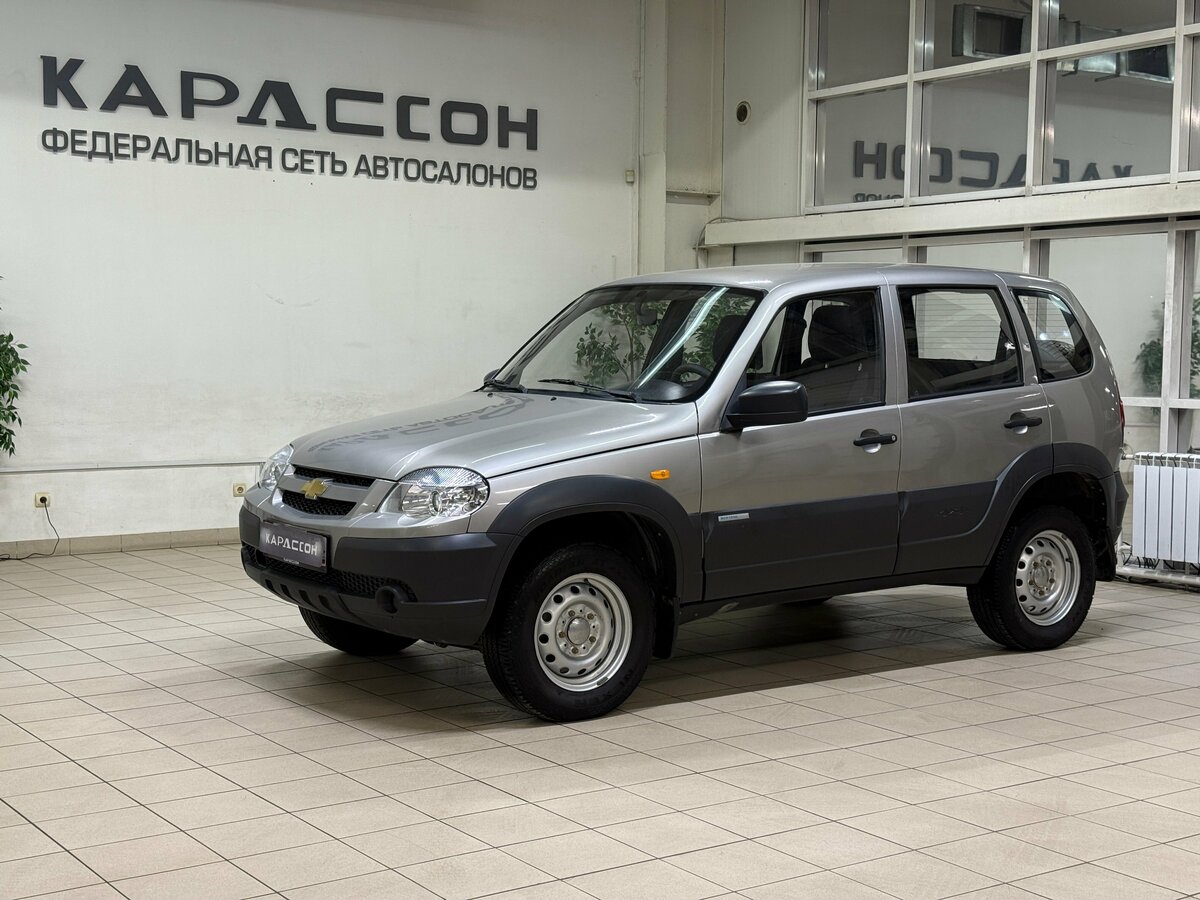 Открыть фотографии: Chevrolet Niva I Рестайлинг