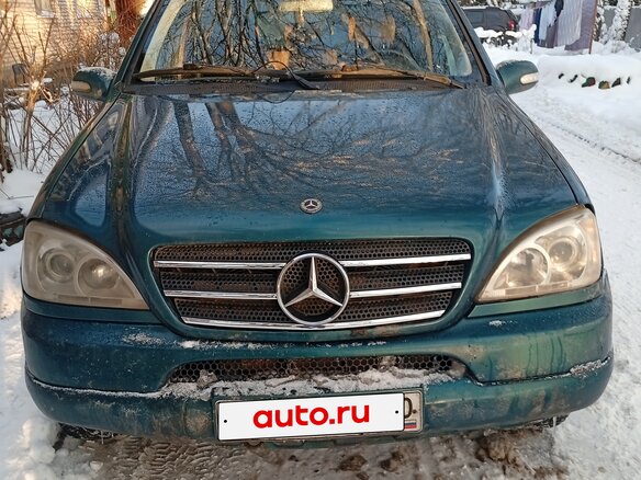 1998 Mercedes-Benz M-Класс 320 I (W163), зелёный - вид 2