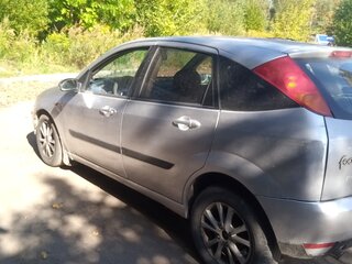 2004 Ford Focus I Рестайлинг, серебристый, 230000 рублей, вид 2