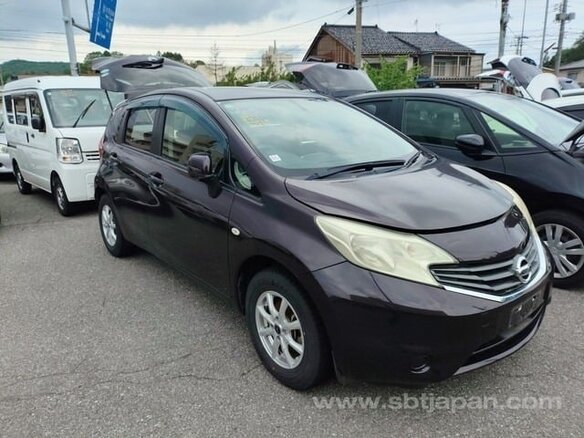 2014 Nissan Note II, пурпурный - вид 1