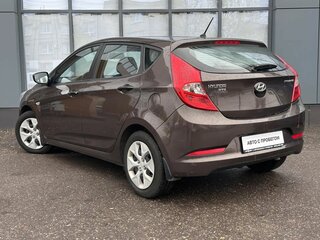 2015 Hyundai Solaris I Рестайлинг, коричневый, 919000 рублей, вид 5
