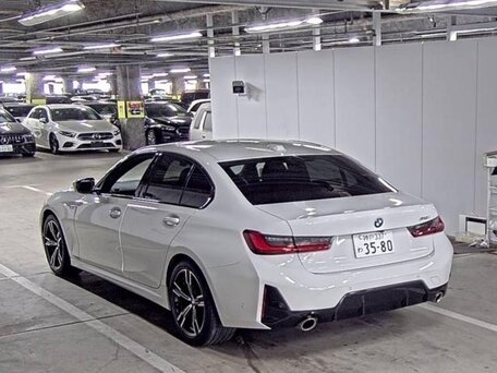 2023 BMW 3 серии 318i VII (G2x) Рестайлинг, белый, 3510000 рублей, вид 4