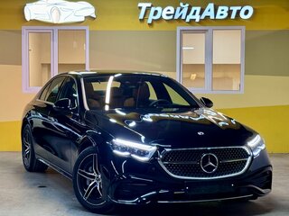 2026 Mercedes-Benz E-Класс 300 VI (W214, S214), чёрный, 8899000 рублей, вид 3