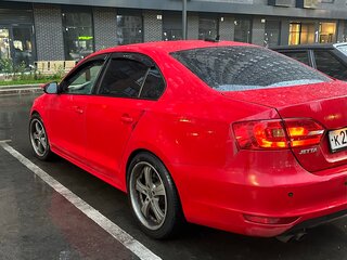 2013 Volkswagen Jetta VI, красный, 780000 рублей, вид 4